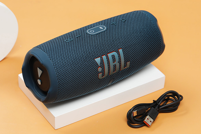 D&acirc;y sạc loa bluetooth