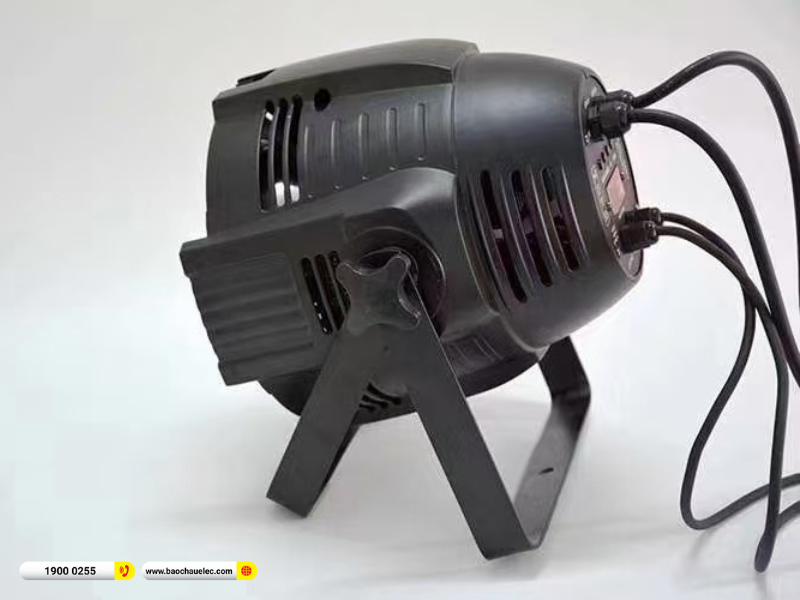 Đ&egrave;n Par Led Bksound LX Cob200