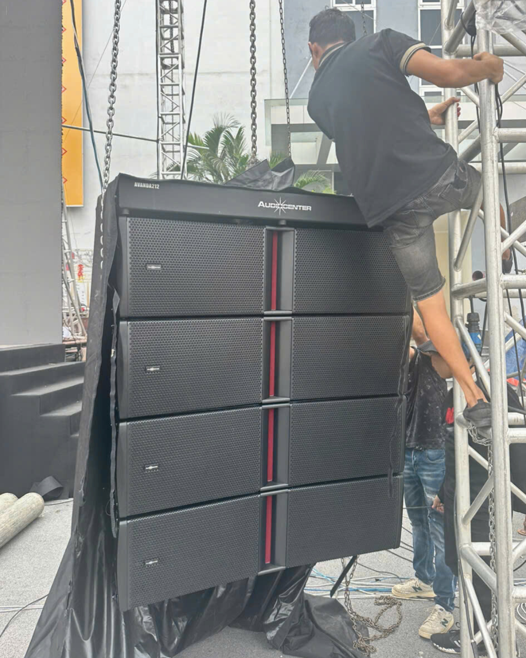 Giá Treo Loa Array Audiocenter Avanda