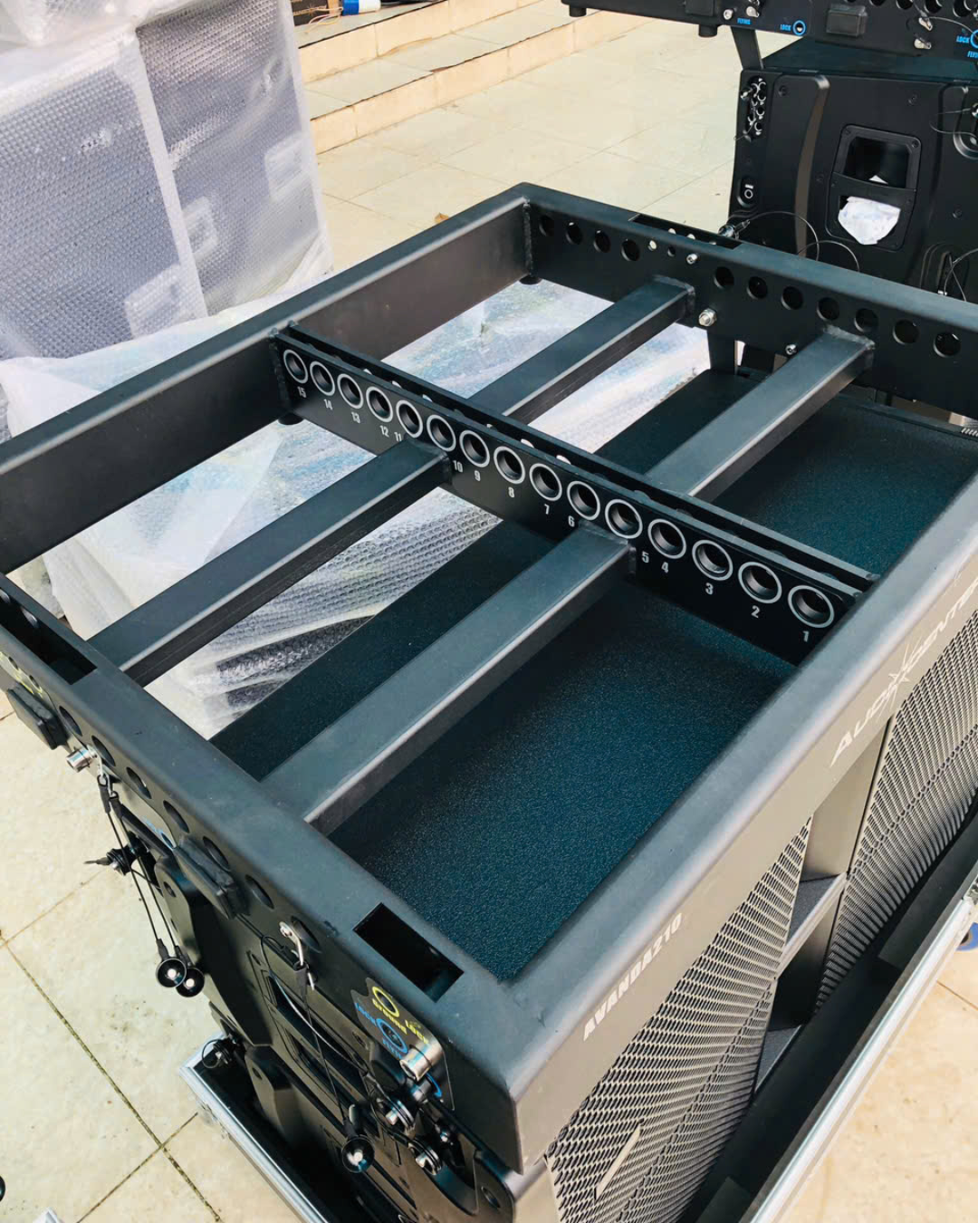 Giá Treo Loa Array Audiocenter Avanda