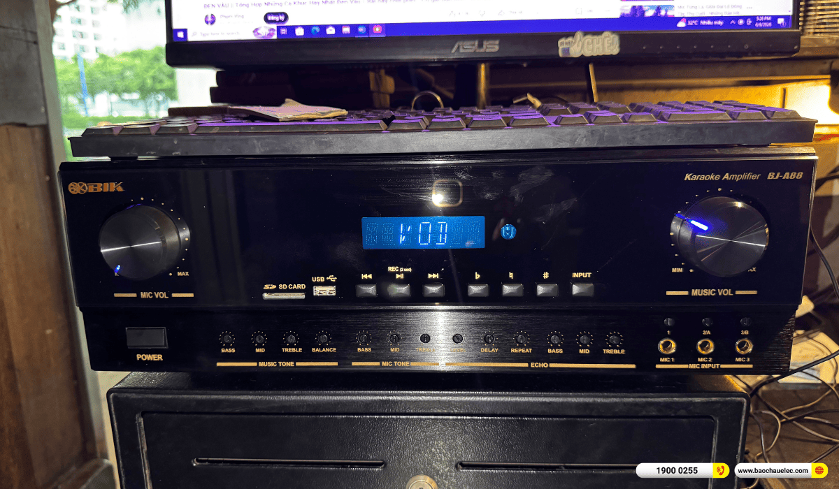 JBL Control 1 Pro