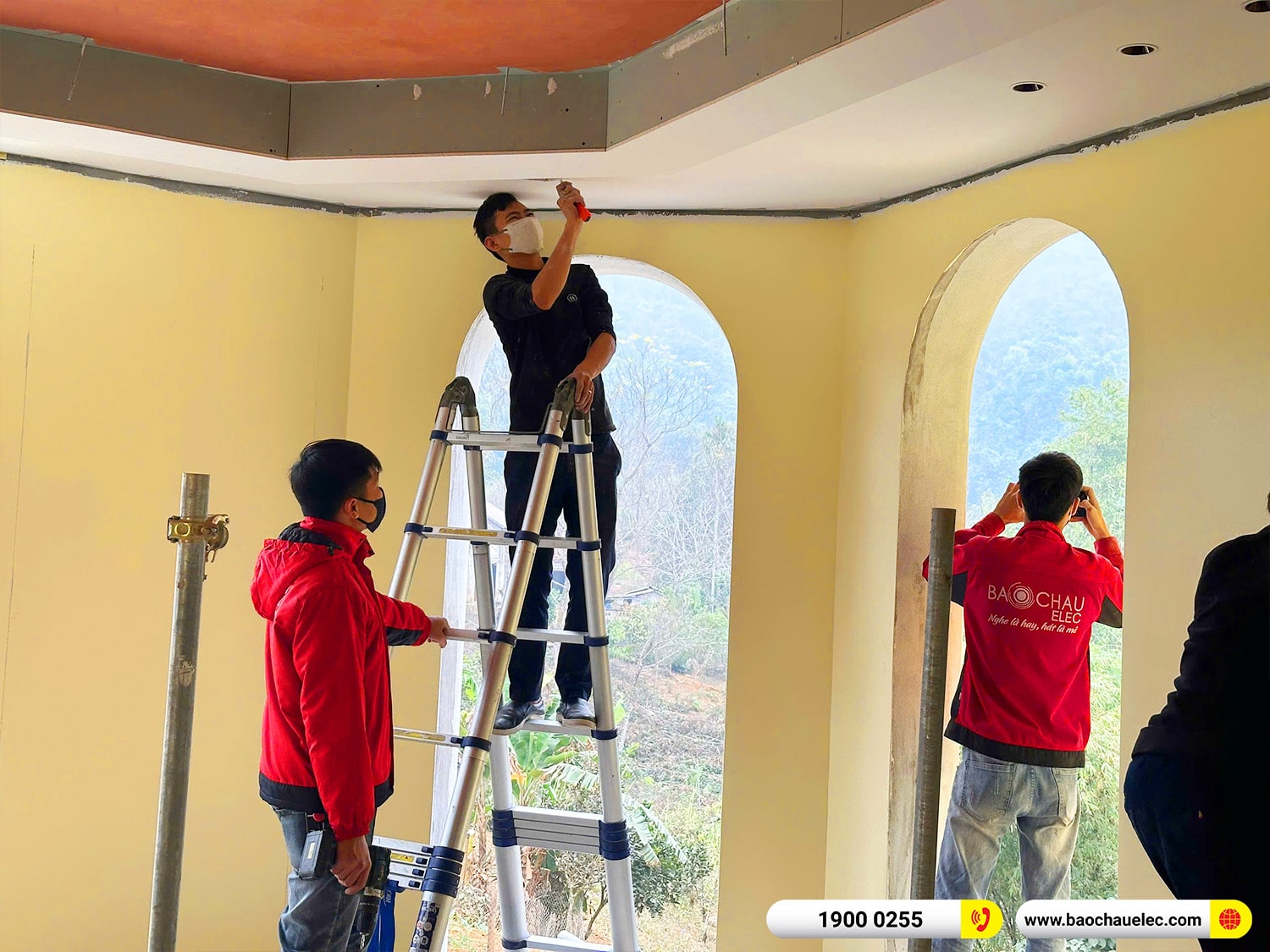 Lắp đặt hệ thống &acirc;m thanh nhạc nền, s&acirc;n vườn RCF cho Biệt thự tại Ba V&igrave; &ndash; H&agrave; Nội 