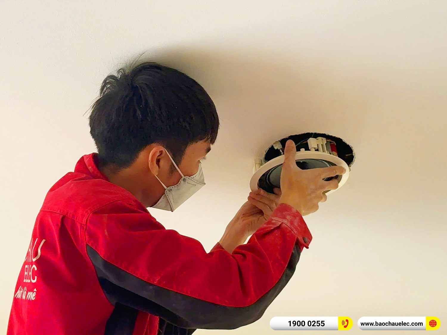 Lắp đặt hệ thống &acirc;m thanh nhạc nền, s&acirc;n vườn RCF cho Biệt thự tại Ba V&igrave; &ndash; H&agrave; Nội