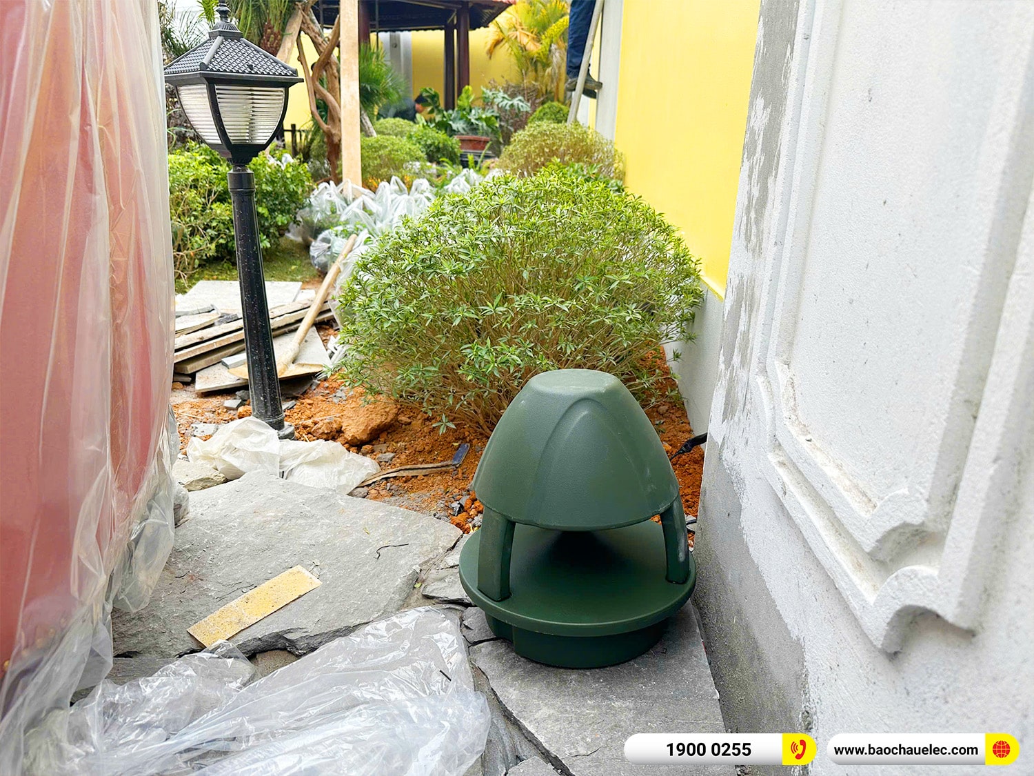 Lắp đặt hệ thống &acirc;m thanh nhạc nền, s&acirc;n vườn RCF cho Biệt thự tại Ba V&igrave; &ndash; H&agrave; Nội 