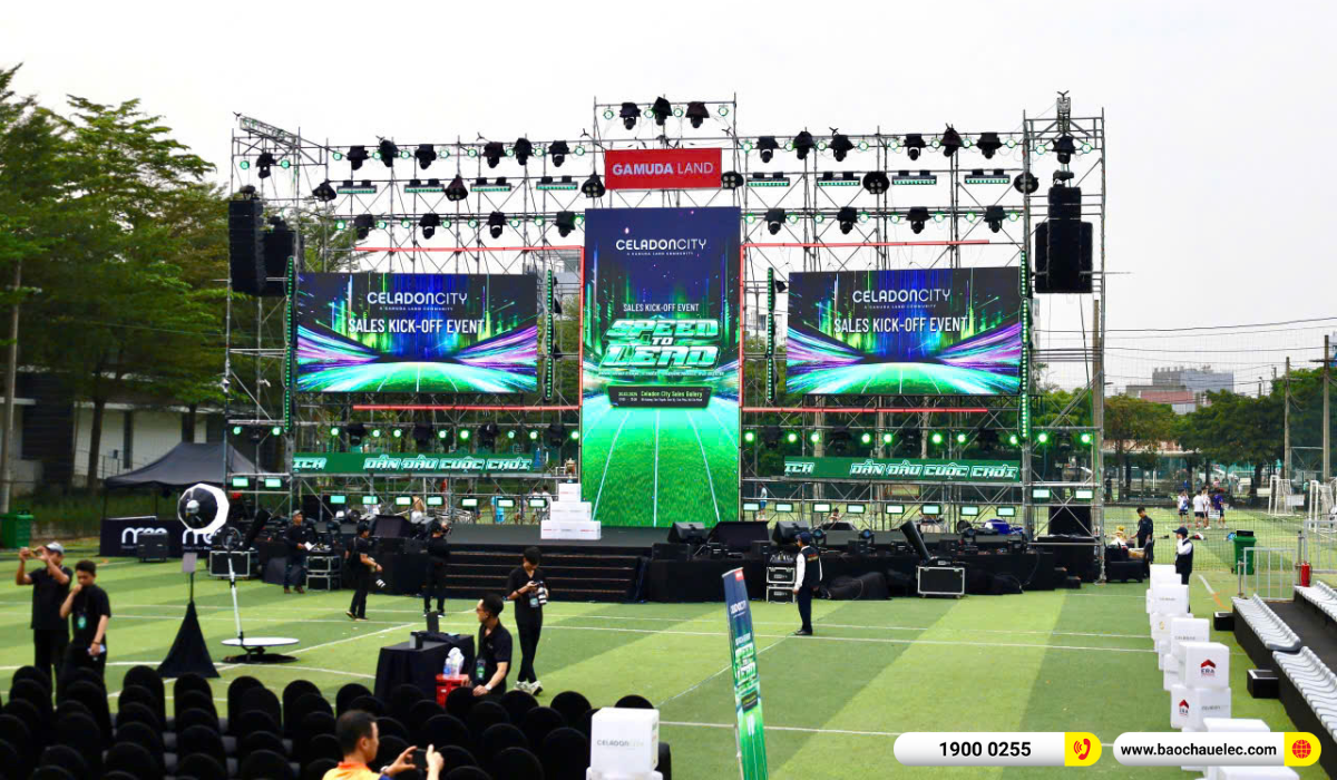 Lắp đặt hệ thống line Array dBTchnologies Vio L1610 cho sự kiện Celadon City By Gamuda Land