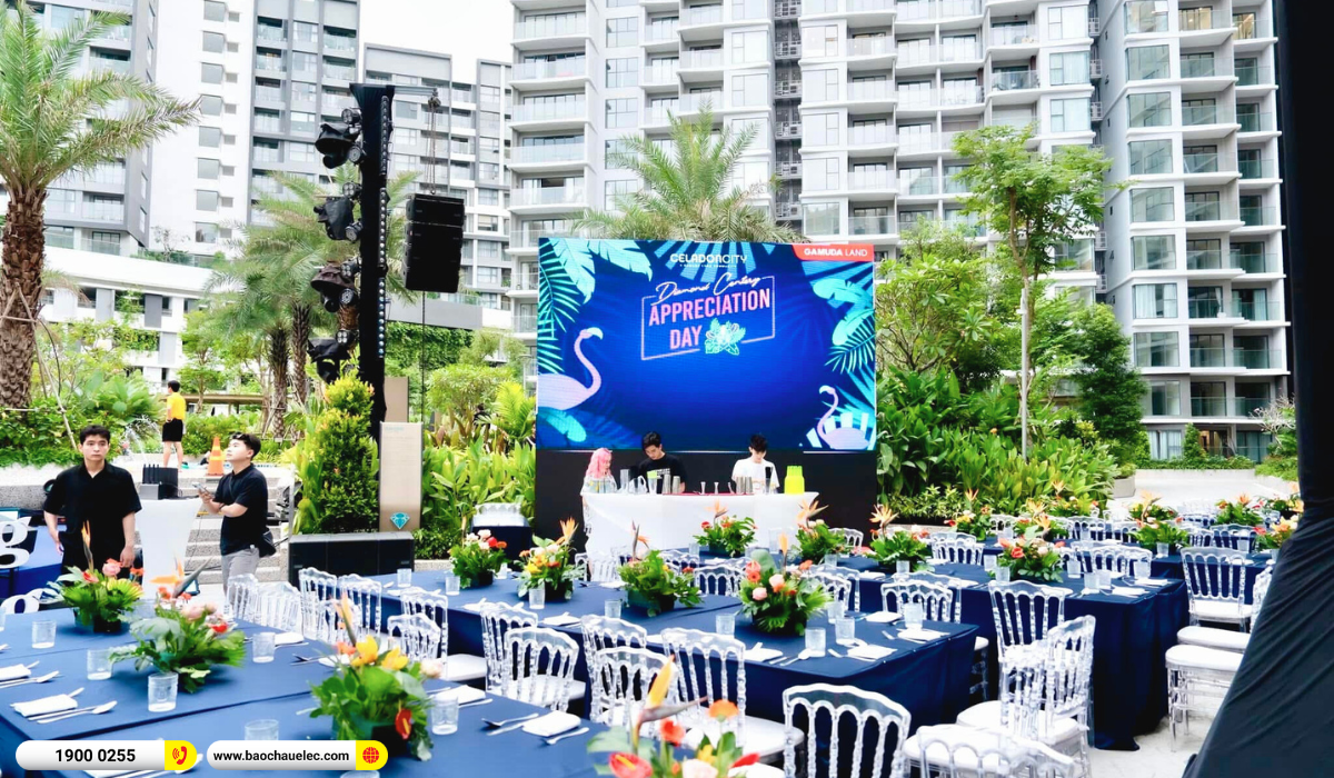 Hệ thống line Array dBTchnologies Vio L1610 cho sự kiện Ng&agrave;y Tri &Acirc;n của Diamond Centery tại H&agrave; Nội