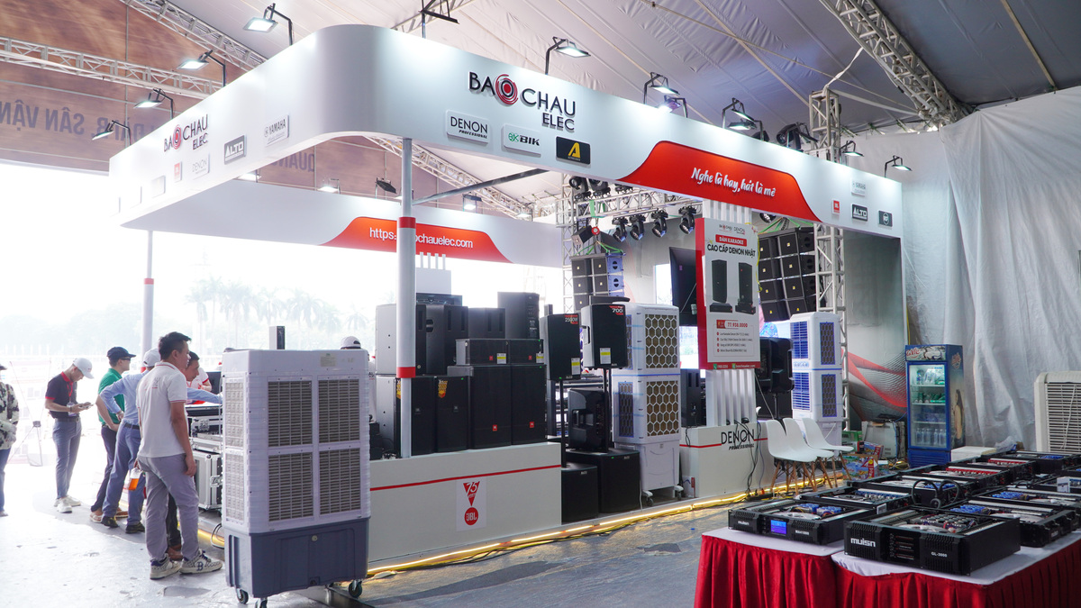JBL Tại Gian H&agrave;ng Bảo Ch&acirc;u Elec ở Plase Show 2024
