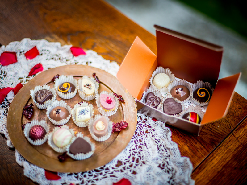 Kh&aacute;m Ph&aacute; 9 M&oacute;n Qu&agrave; Valentine Cho Người Y&ecirc;u, Bạn G&aacute;i