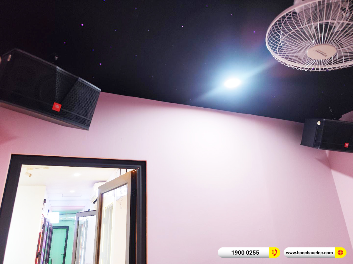 Lắp đặt 12 ph&ograve;ng karaoke box mini cho anh Ho&agrave;ng tại H&agrave; Nội