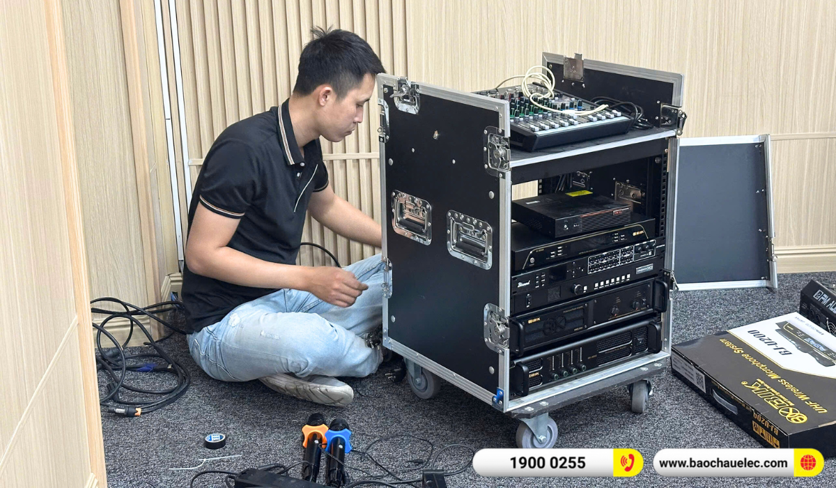 Lắp đặt &acirc;m thanh hội trường cho c&ocirc;ng ty cổ phần bến xe H&agrave; Nội tại Gi&aacute;p B&aacute;t