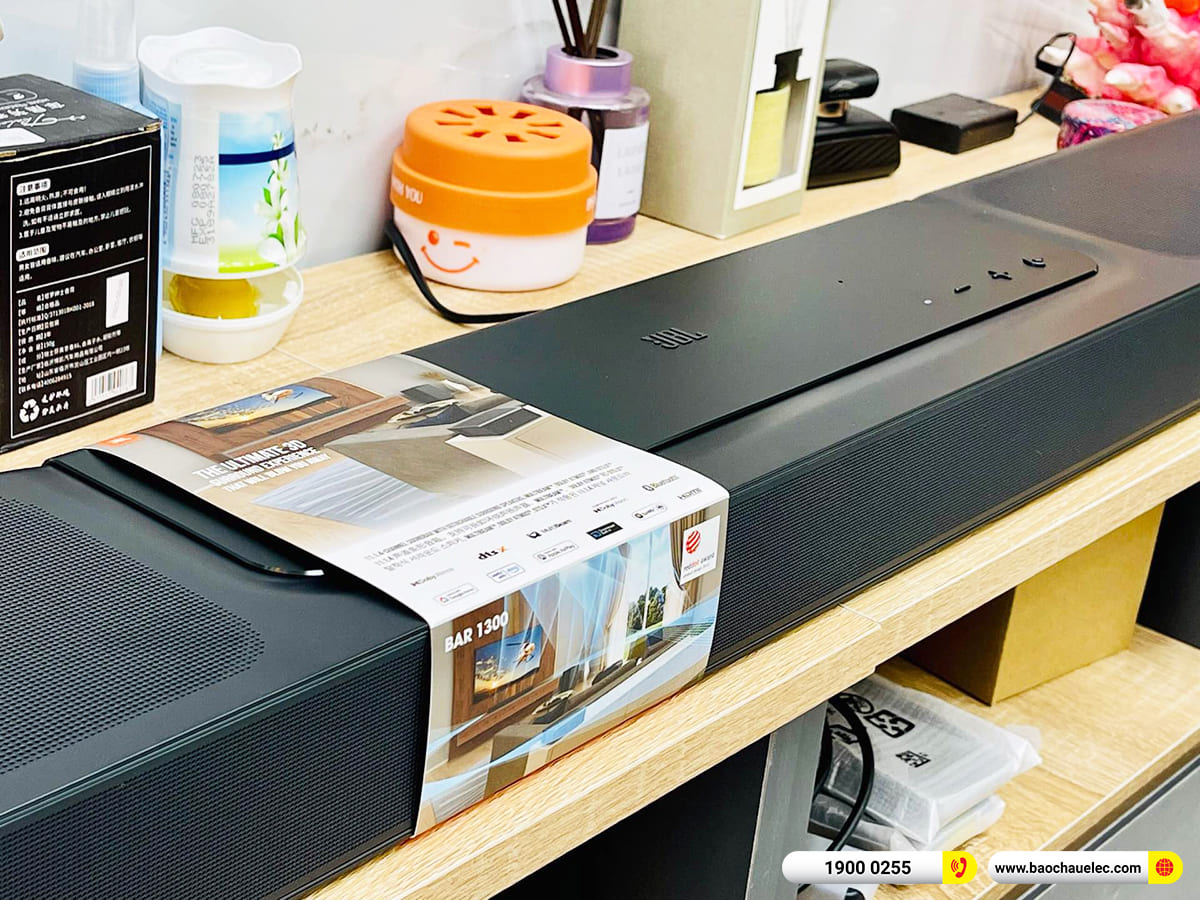 Lắp đặt bộ loa soundbar JBL Bar 1300 cho anh Duy ở Hậu Giang
