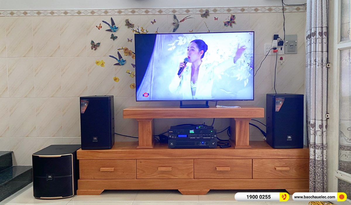 Lắp đặt d&agrave;n karaoke JBL hơn 65tr cho anh Chuyển tại TP HCM 