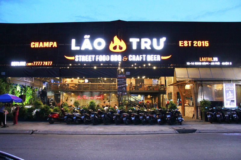 Lắp đặt d&agrave;n &acirc;m thanh Alto hơn 30tr cho qu&aacute;n L&atilde;o Trư BBQ TPHCM