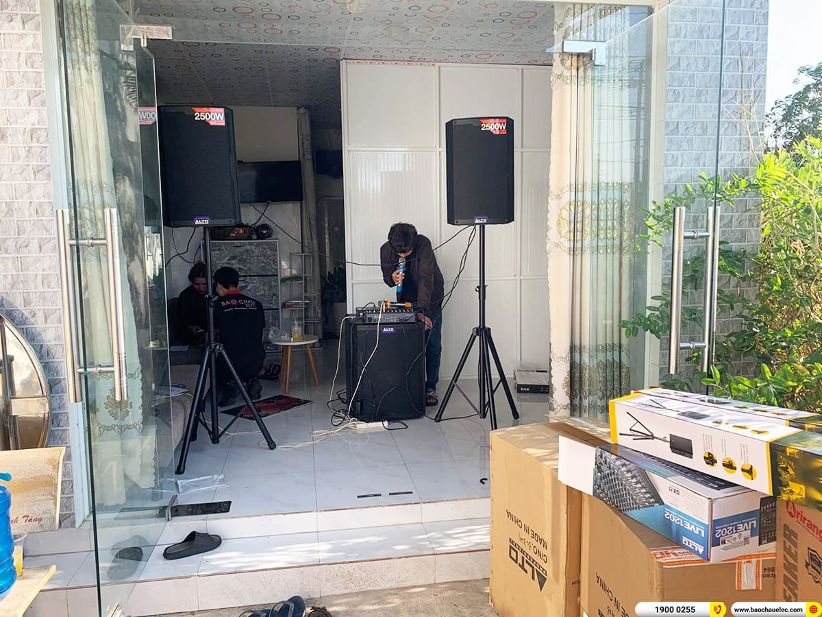 Lắp đặt d&agrave;n &acirc;m thanh Alto gần 62tr cho tiệm cắt t&oacute;c May ở Long An