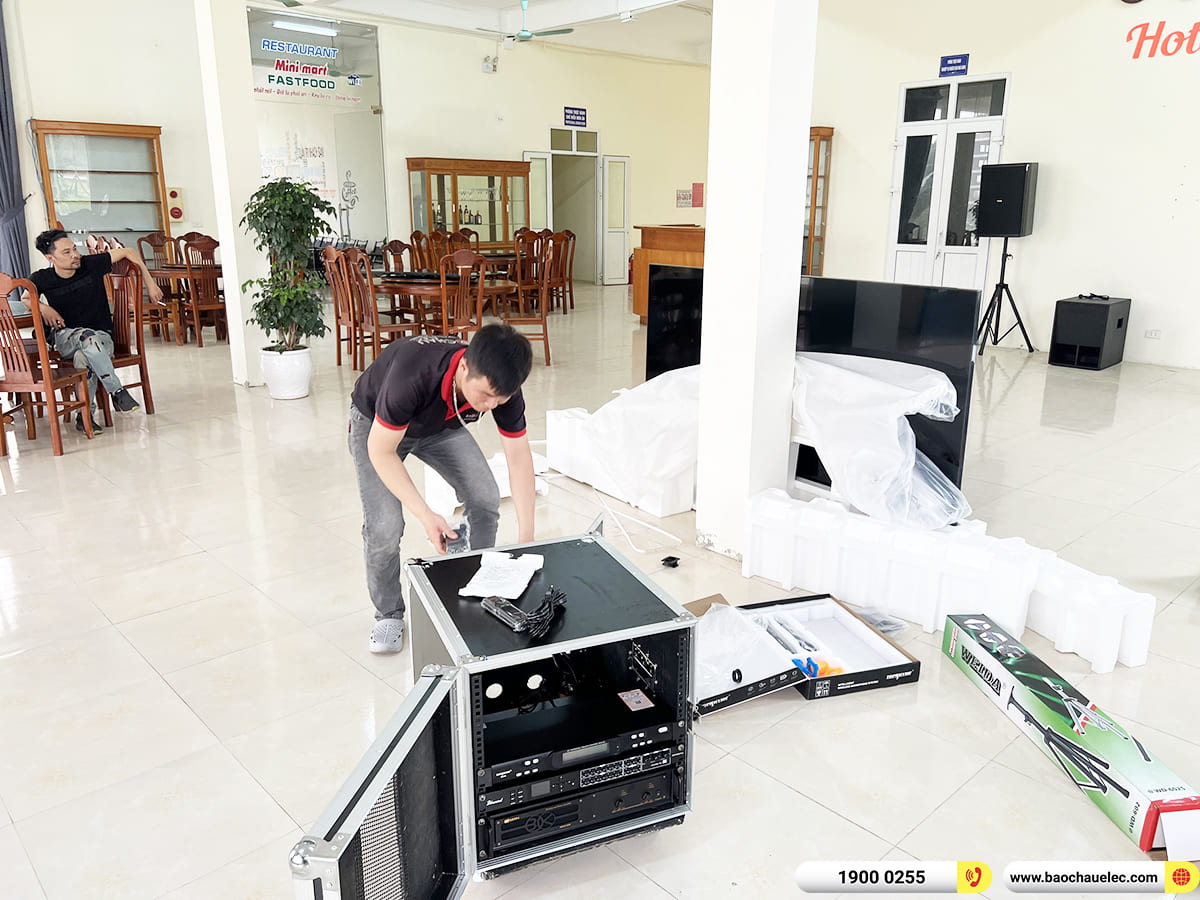 Tiếp tục mang đến cấu h&igrave;nh &acirc;m thanh hội trường chuy&ecirc;n nghiệp cho Trường ĐH Văn h&oacute;a, Thể Thao v&agrave; Du lịch Thanh H&oacute;a , Bảo Ch&acirc;u Elec h&acirc;n hạnh giới thiệu bộ d&agrave;n ch&iacute;nh h&atilde;ng, kết hợp từ thương hiệu Domus, BIK, Bksound, Toprhyme uy t&iacute;n, hiệu suất bền bỉ.