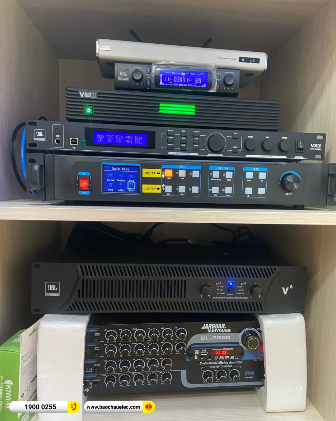 Lắp đặt đ&agrave;n &acirc;m thanh hội trường JBL cho Ng&acirc;n H&agrave;ng Agribank tại TP HCM