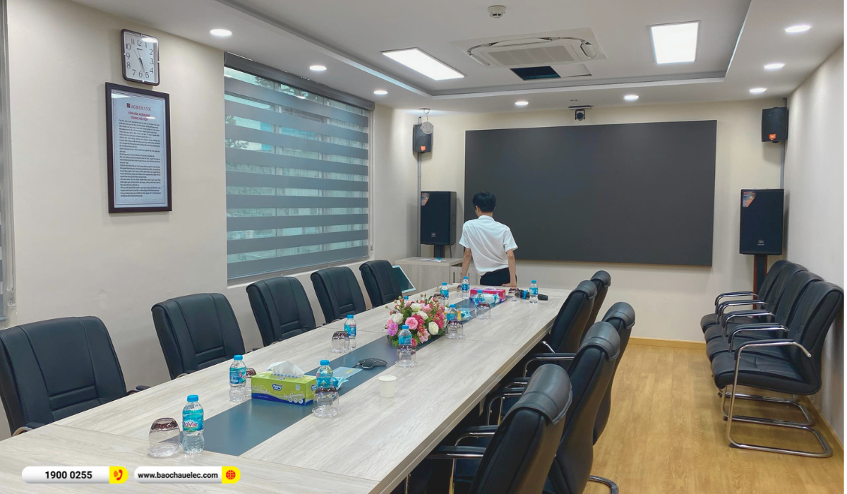 Lắp đặt đ&agrave;n &acirc;m thanh hội trường JBL cho Ng&acirc;n H&agrave;ng Agribank tại TP HCM