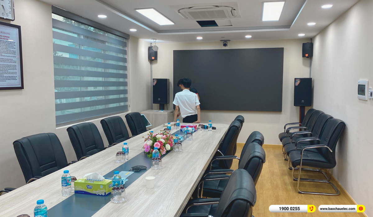 Lắp đặt đ&agrave;n &acirc;m thanh hội trường JBL cho Ng&acirc;n H&agrave;ng Agribank tại TP HCM