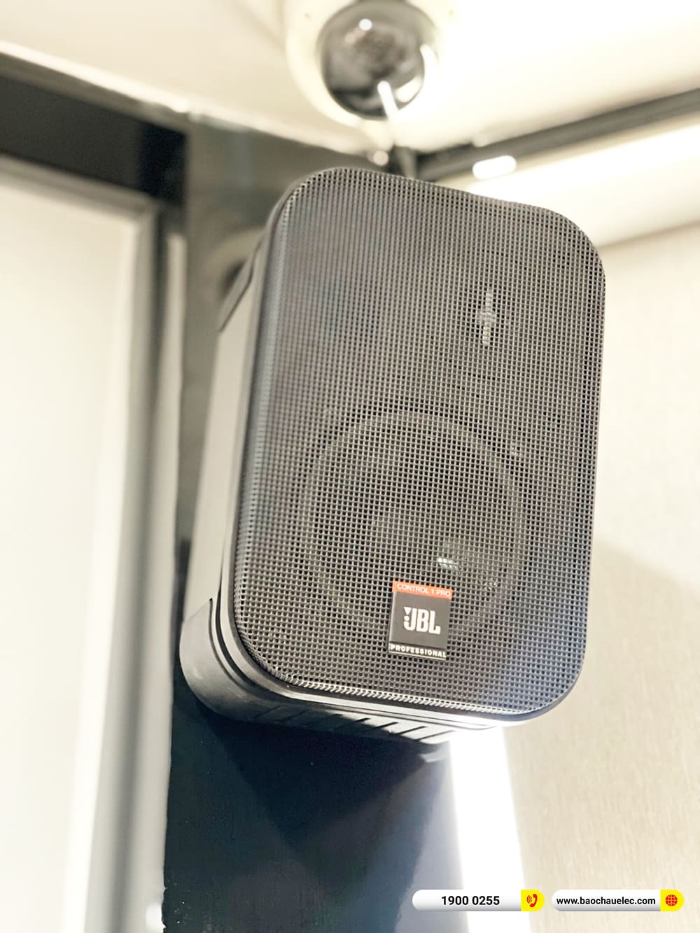 Lắp đặt dàn âm thanh JBL hơn 16tr cho quán Pi Kafe ở Cần Thơ