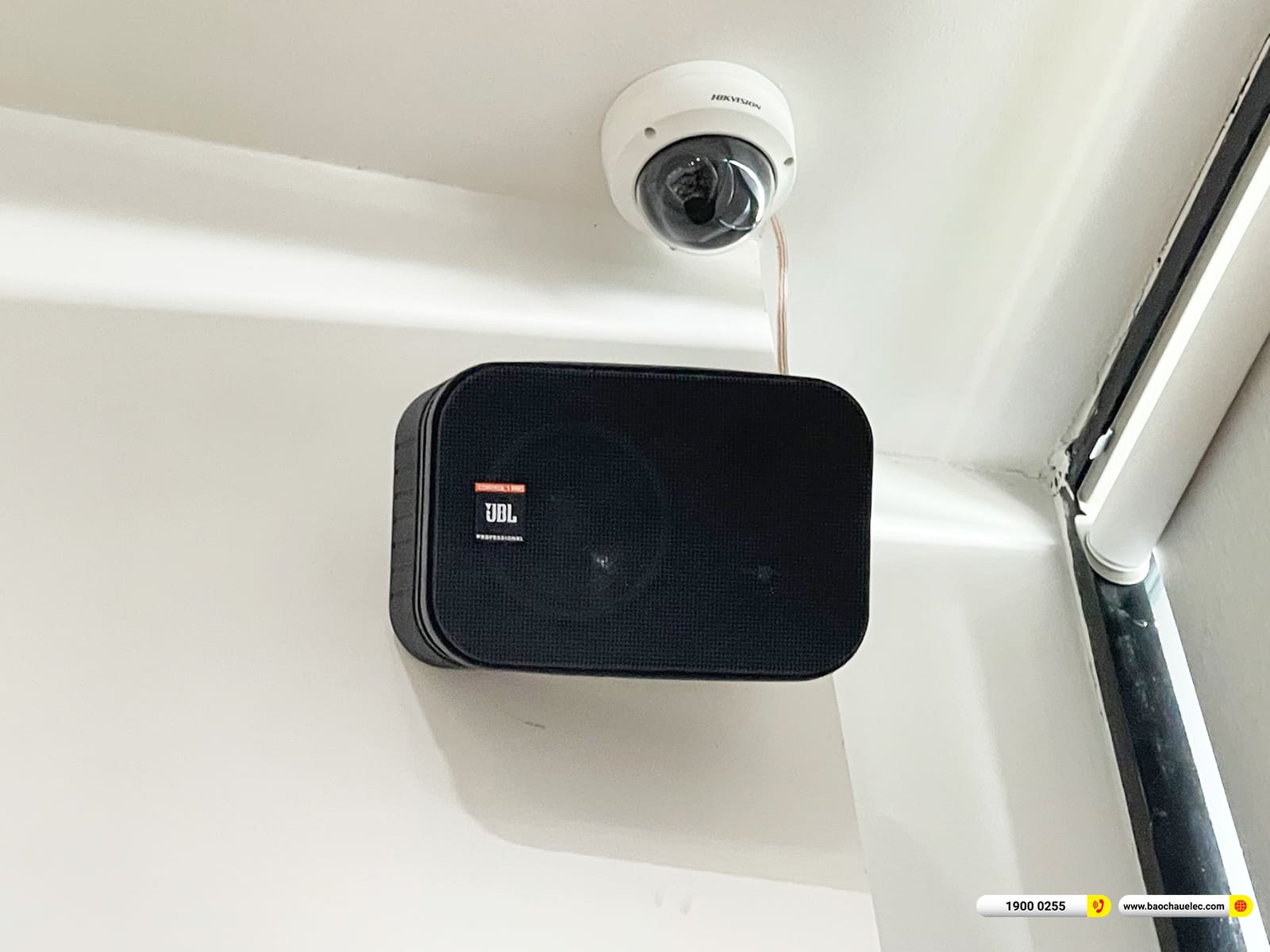 Lắp đặt dàn âm thanh JBL hơn 16tr cho quán Pi Kafe ở Cần Thơ