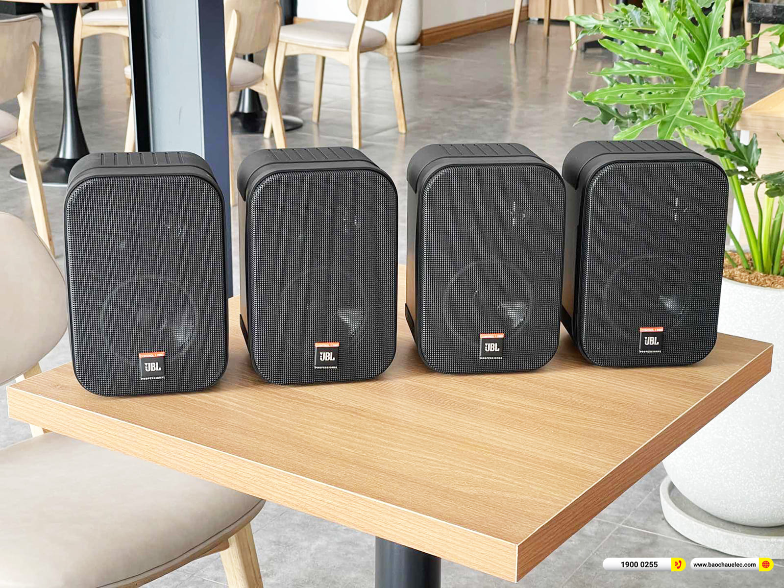 Lắp đặt dàn âm thanh JBL hơn 16tr cho quán Pi Kafe ở Cần Thơ