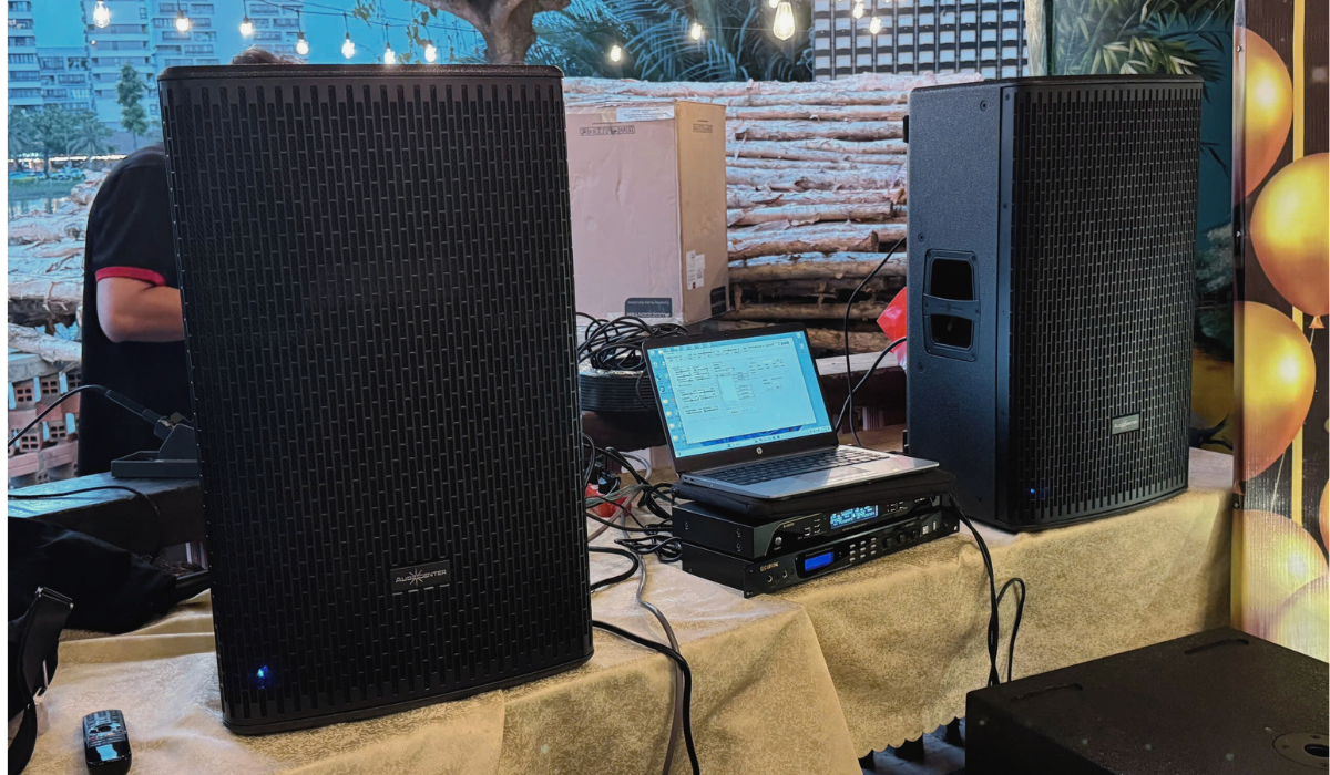 Lắp đặt d&agrave;n &acirc;m thanh nh&agrave; h&agrave;ng Audiocenter cho qu&aacute;n D&igrave;n K&yacute; C&ugrave; Lao Xanh tại TP HCM