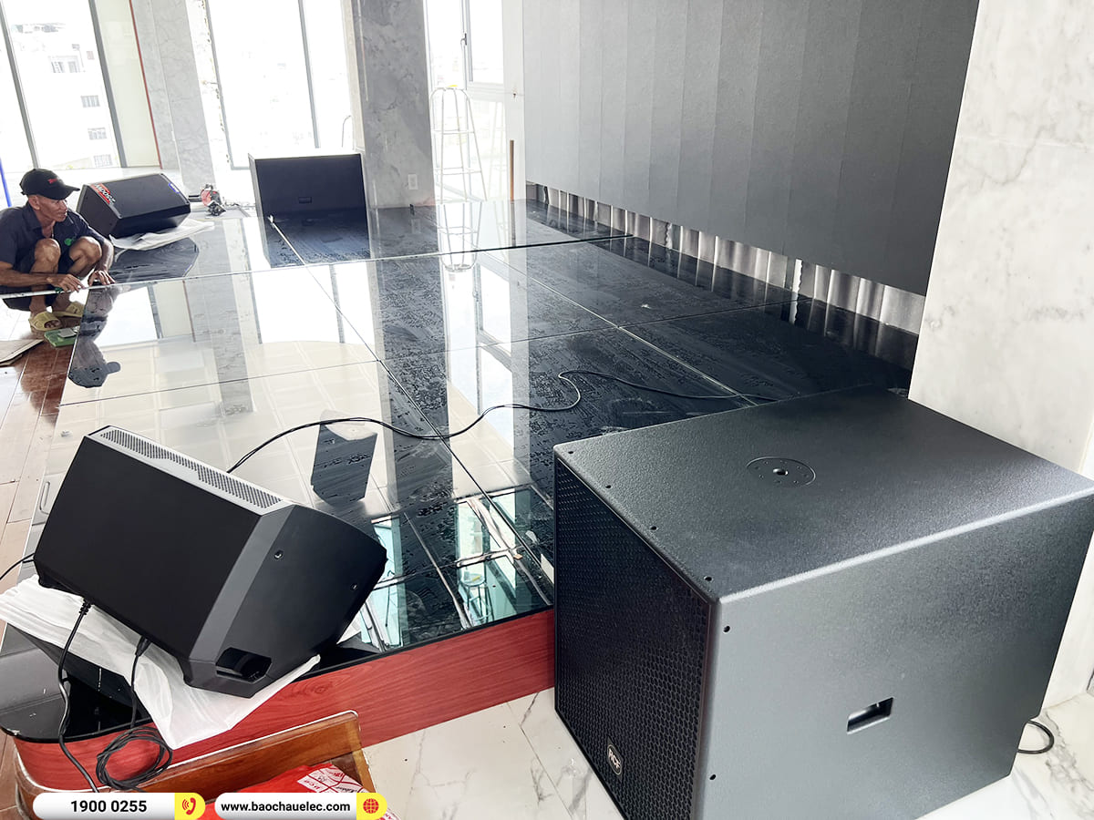 Lắp đặt d&agrave;n &acirc;m thanh RCF cho kh&aacute;ch h&agrave;ng ở TPHCM