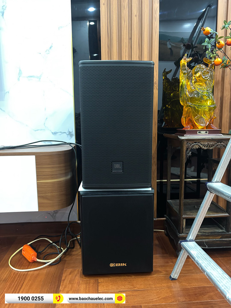 Lắp đặt d&agrave;n karaoke, nghe nhạc JBL