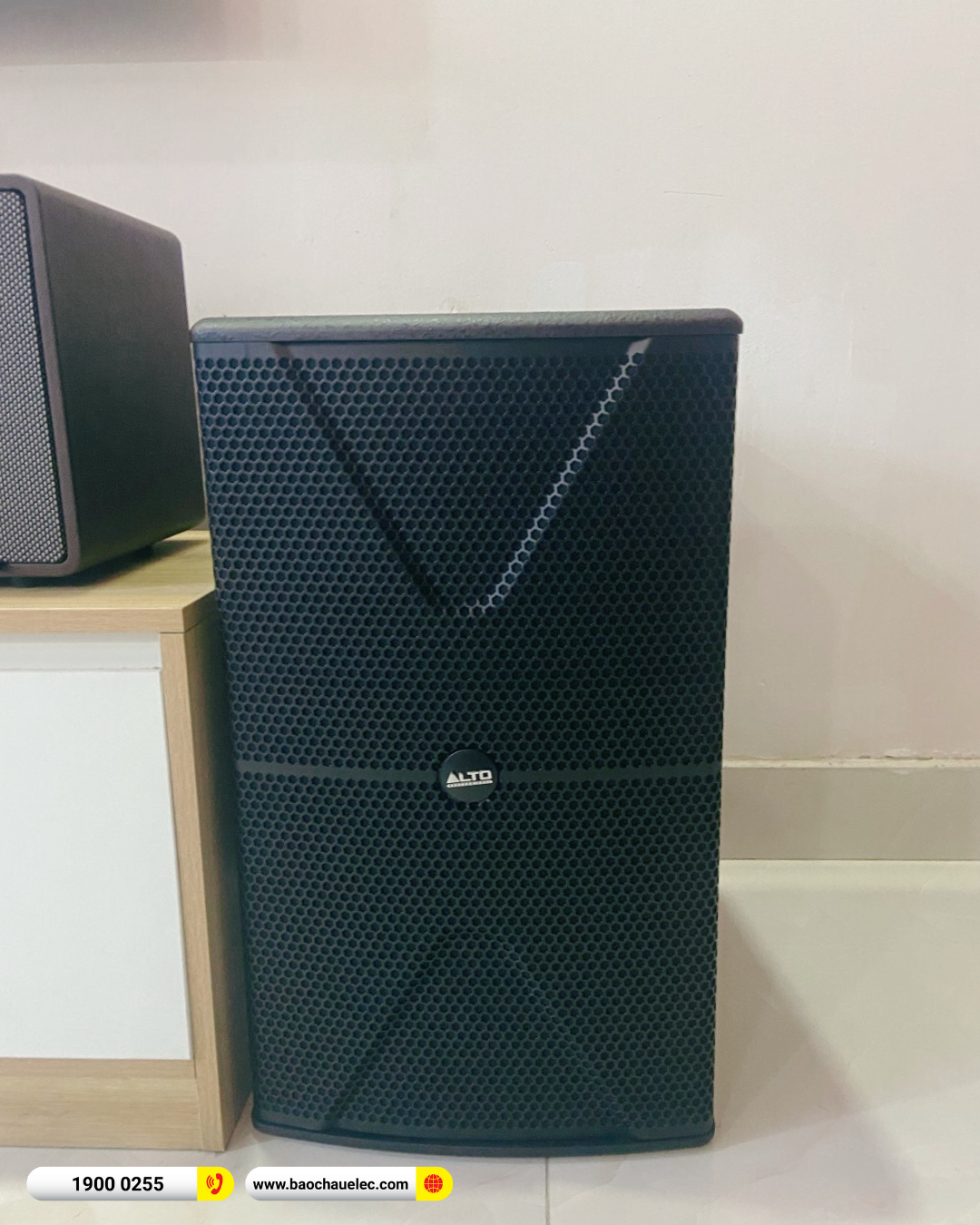 Lắp đặt đ&agrave;n karaoke Alto gần 32tr cho anh Phong tại TP HCM