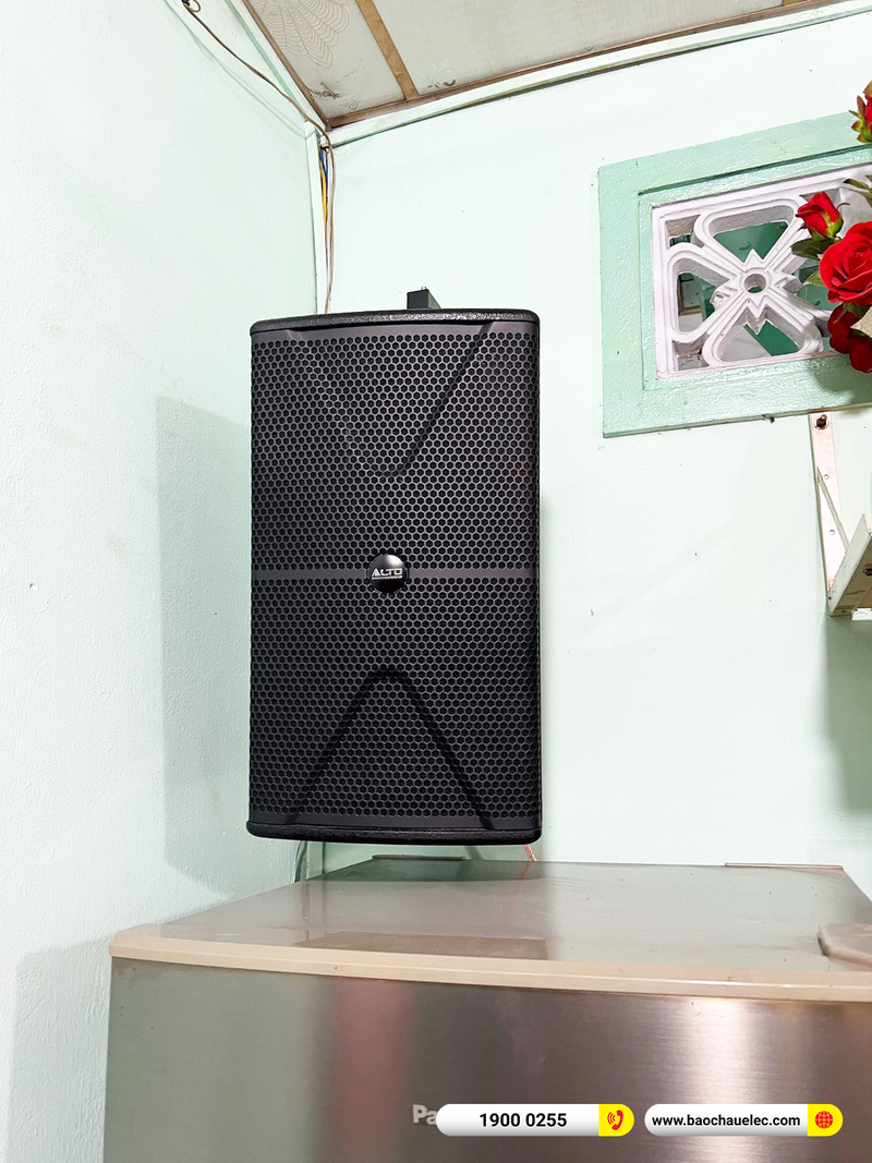 Lắp đặt d&agrave;n karaoke Alto gần 18tr cho d&igrave; Thanh ở TPHCM