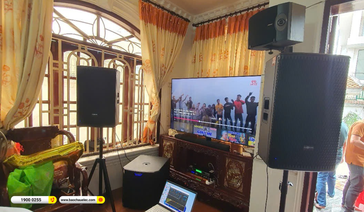 Lắp đặt d&agrave;n karaoke Audiocenter cho anh Hiển tại TP HCM