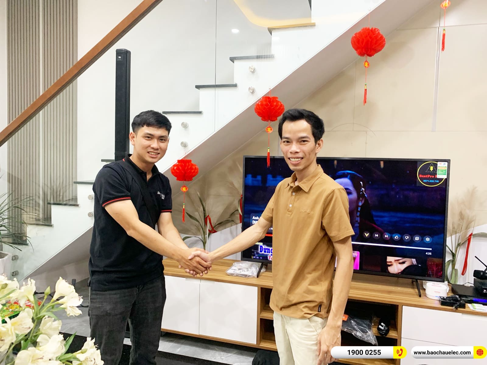 Lắp đặt d&agrave;n karaoke di động JBL 50tr cho anh Thắng ở Đồng Nai