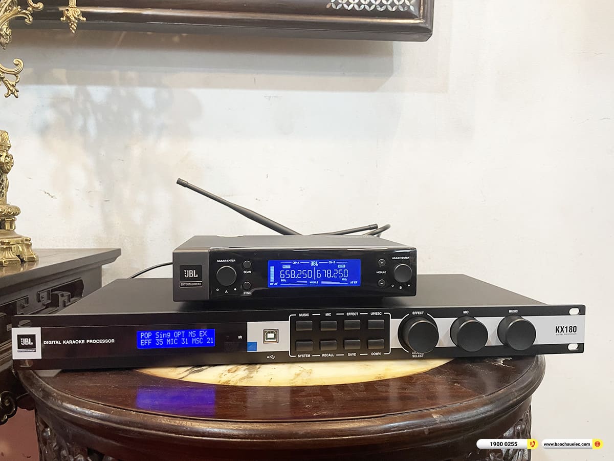Lắp đặt d&agrave;n karaoke di động RCF hơn 75tr cho anh Lợi ở Cần Thơ