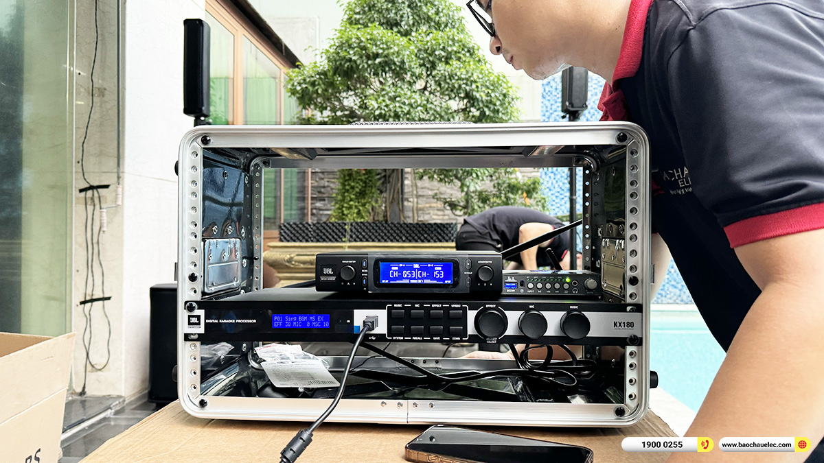 Lắp đặt d&agrave;n karaoke di động RCF gần 83tr cho chị Hằng TPHCM