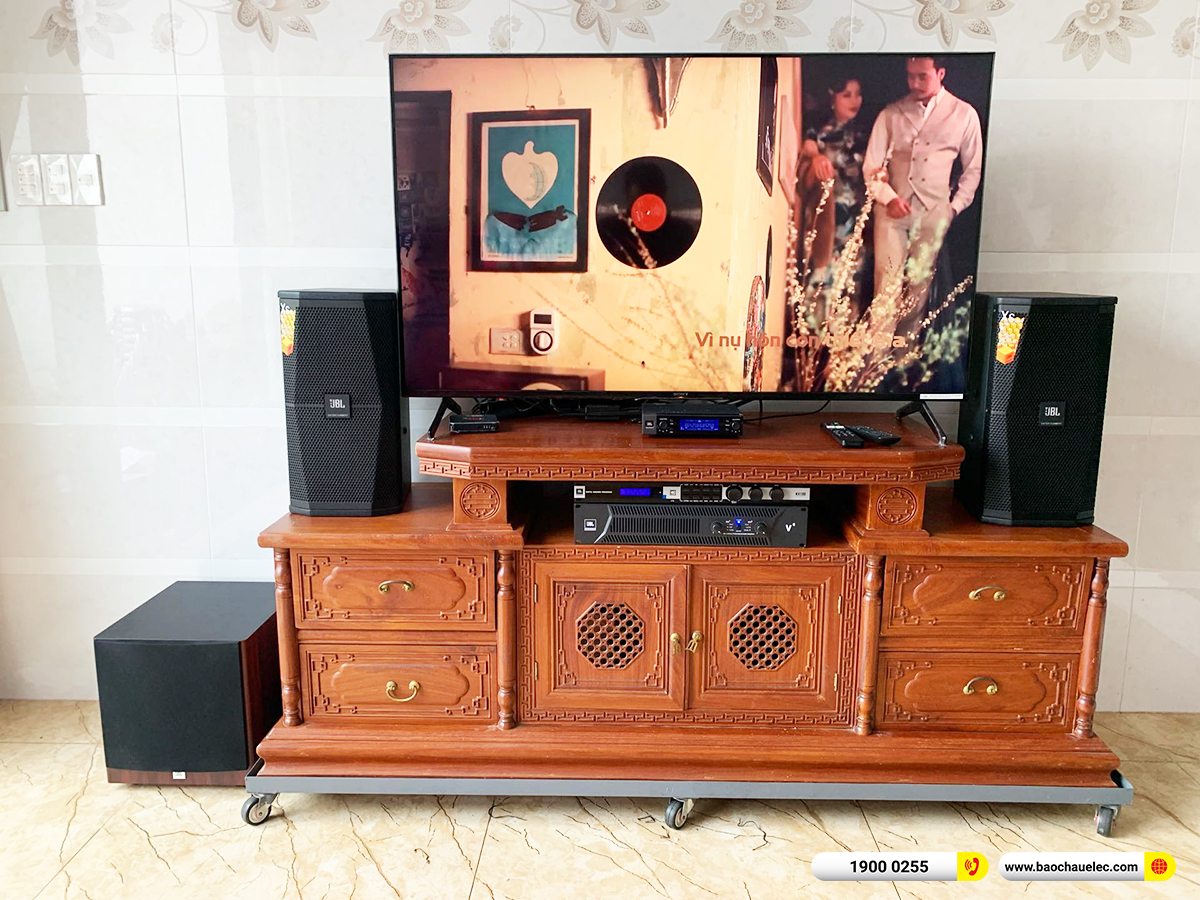 Lắp đặt d&agrave;n karaoke JBL 55tr cho anh Diệp ở TPHCM