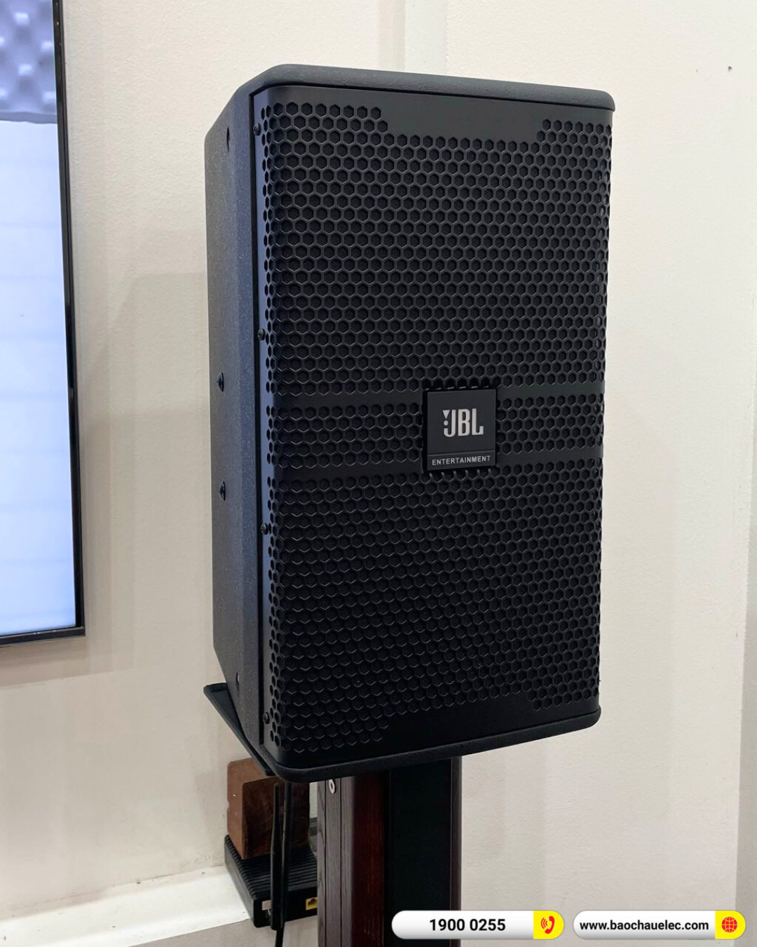 Lắp đặt d&agrave;n karaoke JBL hơn 69tr cho anh Đo&agrave;n tại Hải Dương