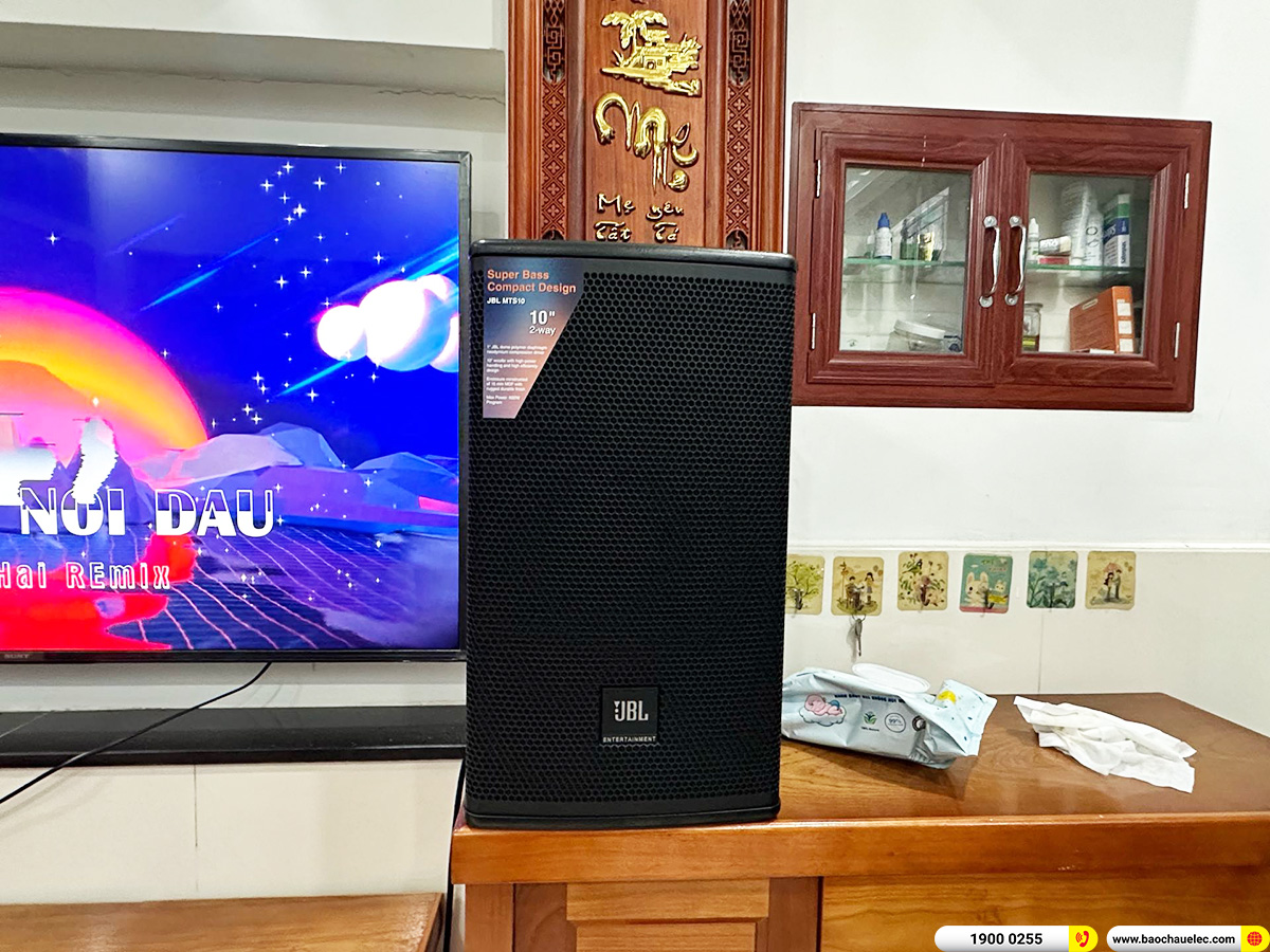 Lắp đặt d&agrave;n karaoke JBL hơn 45tr cho anh Huy ở TPHCM