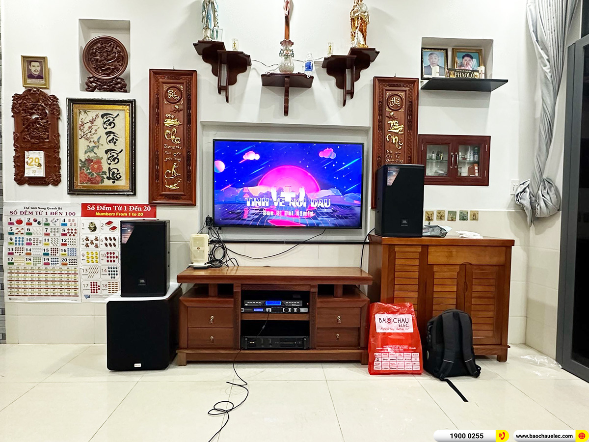 Lắp đặt d&agrave;n karaoke JBL hơn 45tr cho anh Huy ở TPHCM