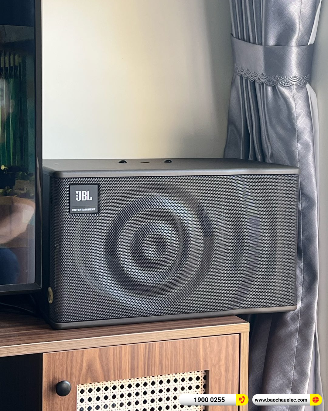 Lắp đặt d&agrave;n karaoke JBL hơn 20tr cho anh Linh tại Long An