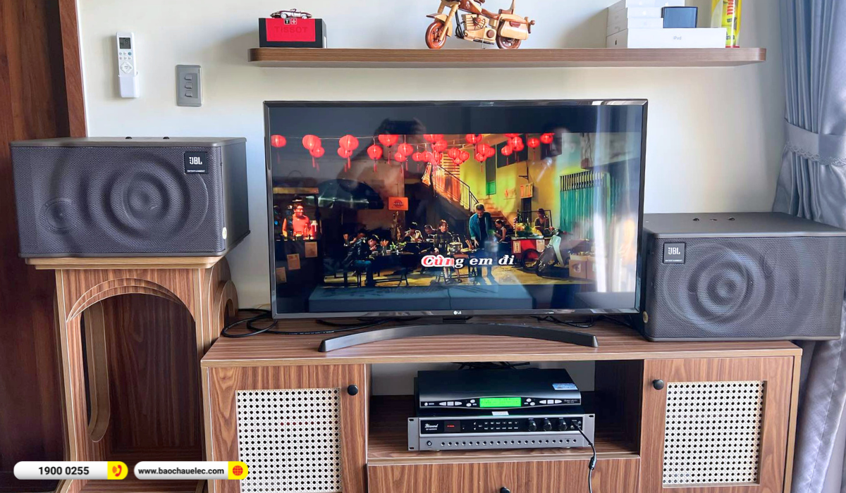 Lắp đặt d&agrave;n karaoke JBL hơn 20tr cho anh Linh tại Long An