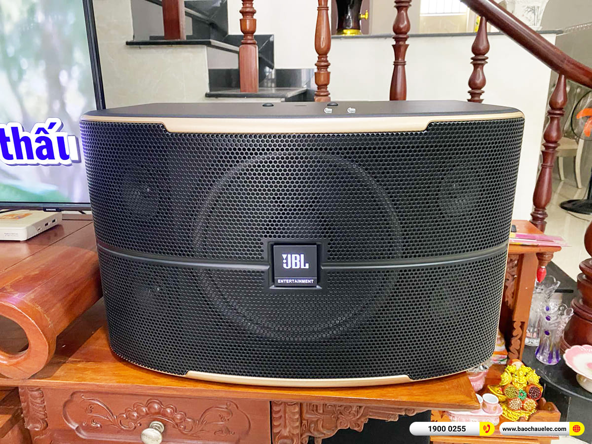 Lắp đặt d&agrave;n karaoke JBL gần 38tr cho anh Mạnh ở B&igrave;nh Dương