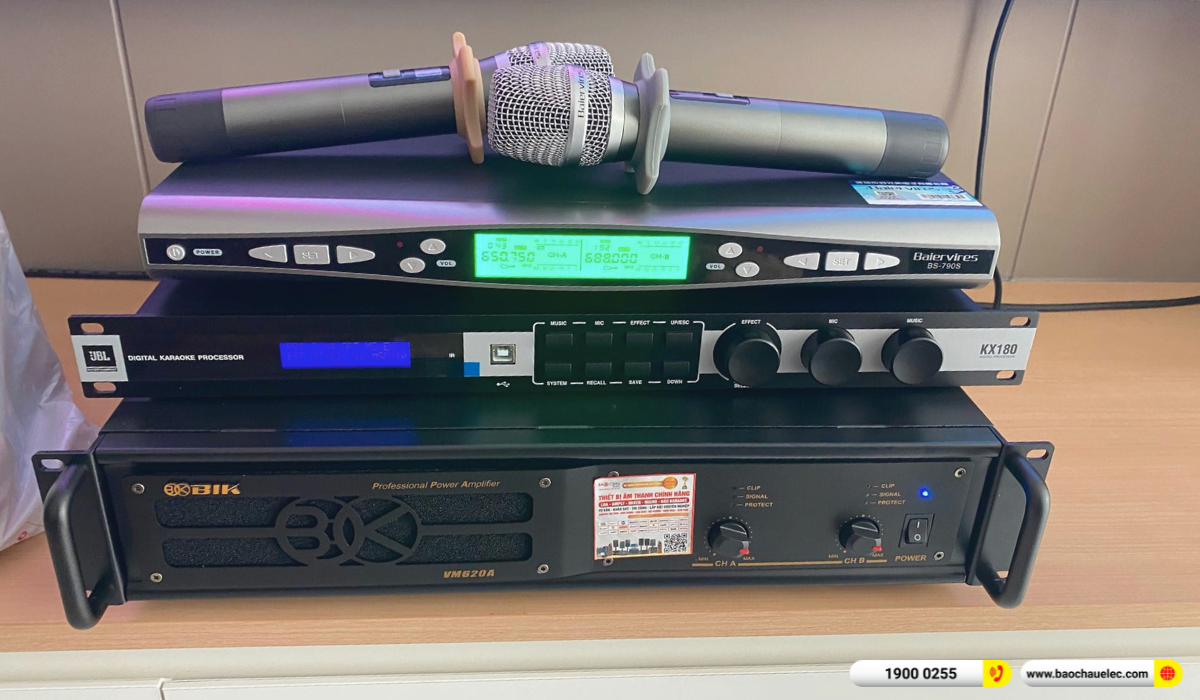 Lắp đặt d&agrave;n karaoke JBL hơn 33tr cho anh Minh tại TP HCM