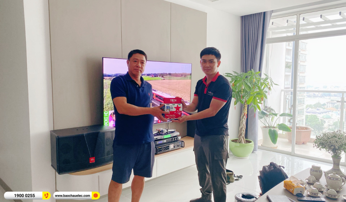 Lắp đặt d&agrave;n karaoke JBL hơn 33tr cho anh Minh tại TP HCM