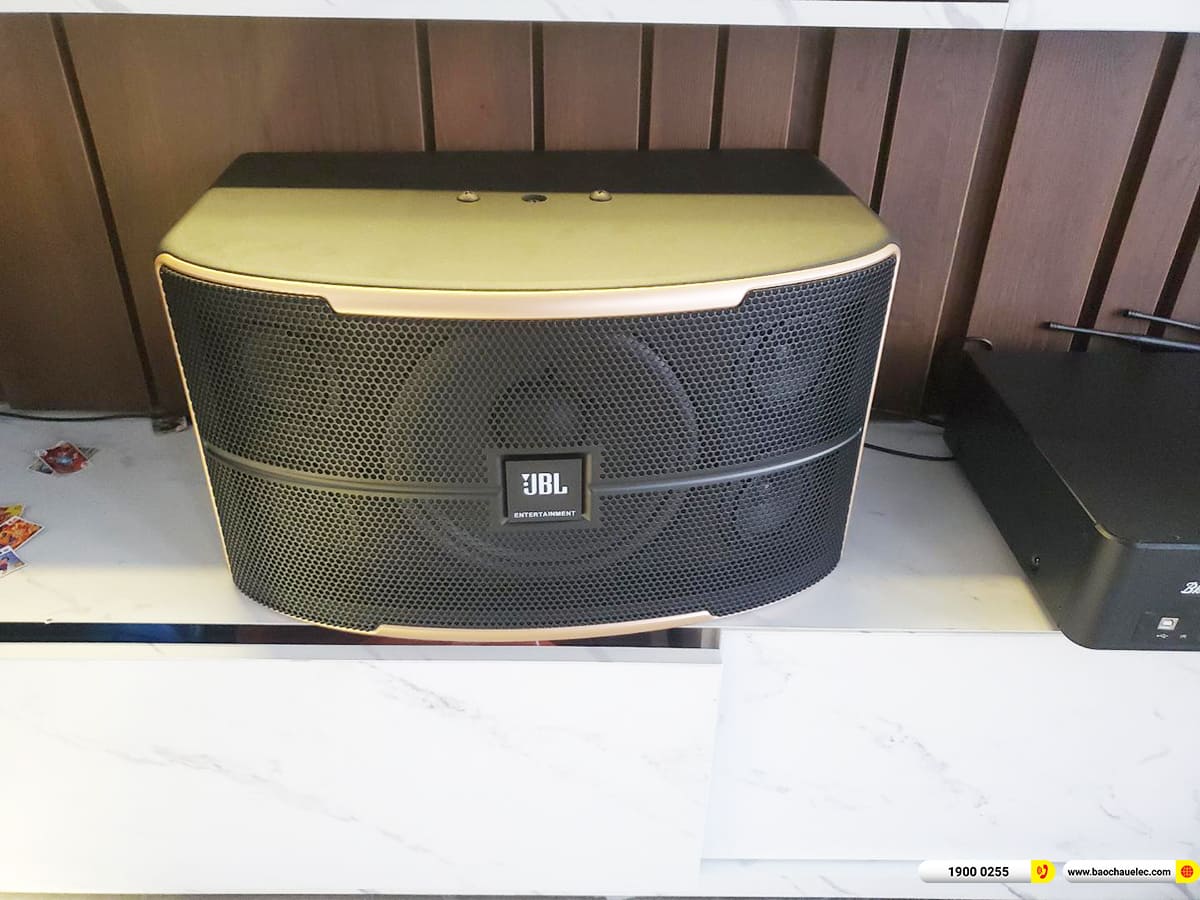 Lắp đặt d&agrave;n karaoke JBL gần 27tr cho anh M&ugrave;i ở H&agrave; Nội