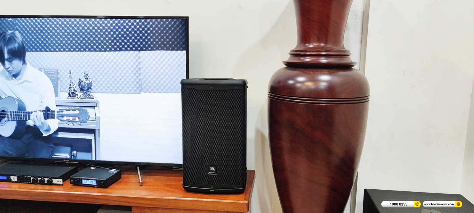 Lắp đặt d&agrave;n karaoke JBL hơn 56tr cho anh Sơn ở TPHCM