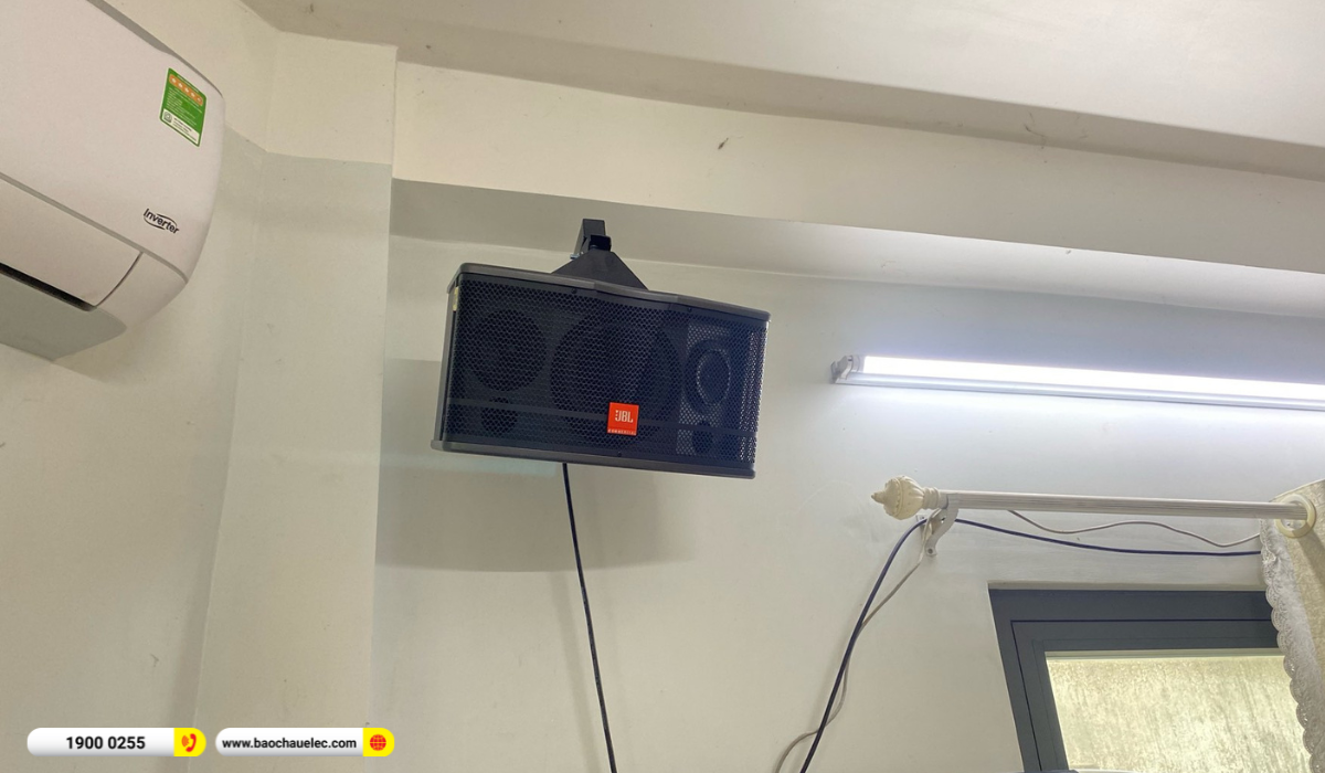 Lắp đặt d&agrave;n karaoke JBL hơn 24tr cho anh Tr&iacute; tại TP HCM