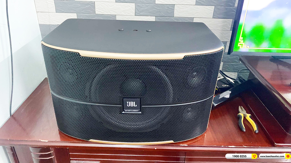 Lắp đặt d&agrave;n karaoke JBL gần 29tr cho anh Tường ở Hải Dương