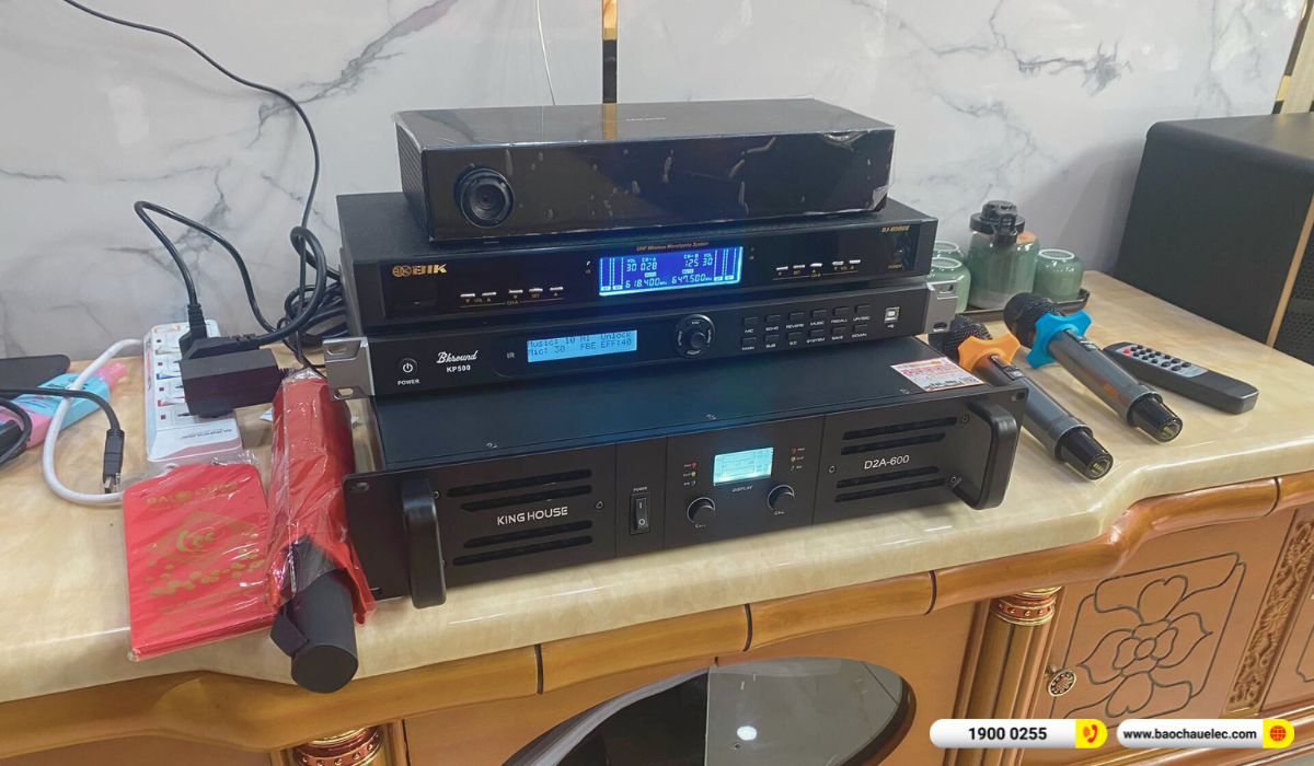 Lắp đặt d&agrave;n karaoke JBL gần 33tr cho anh Tuyết tại TP HCM