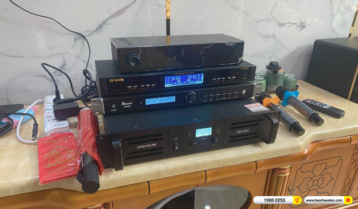 Lắp đặt d&agrave;n karaoke JBL gần 33tr cho anh Tuyết tại TP HCM
