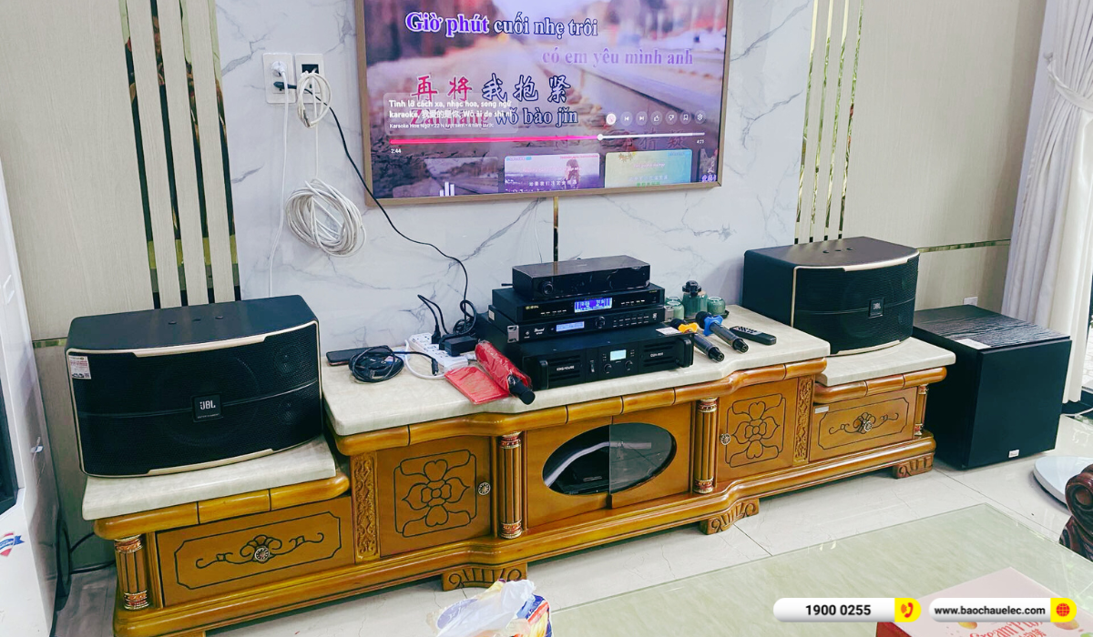 Lắp đặt d&agrave;n karaoke JBL gần 33tr cho anh Tuyết tại TP HCM